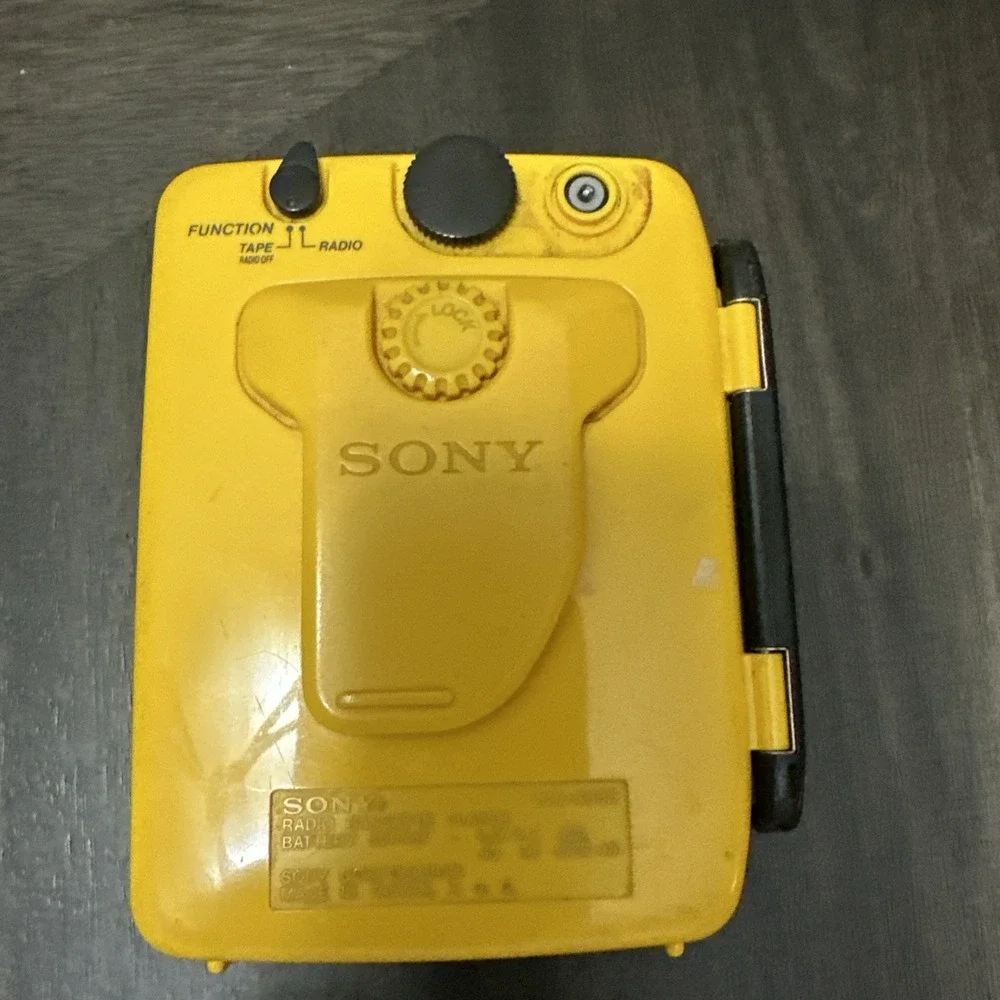 Sony sports walkman
